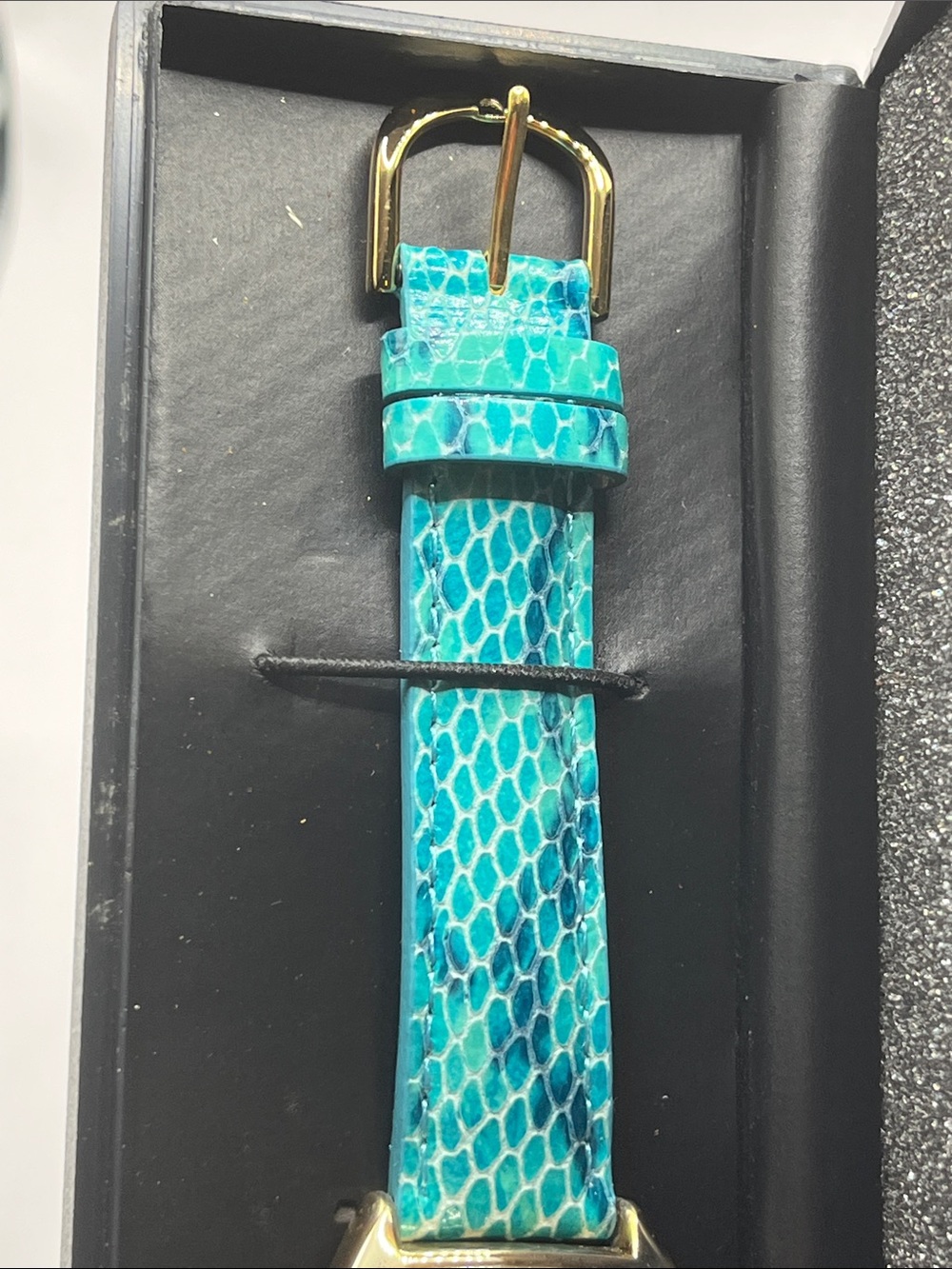 Gossip Turquoise Snakeskin-Pattern Women's Watch New In Case - Picture 3 of 6